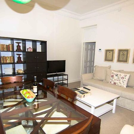 Appartement Apartamento Piamonte à Madrid Extérieur photo