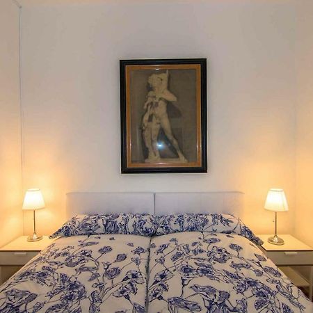 Appartement Apartamento Piamonte à Madrid Extérieur photo