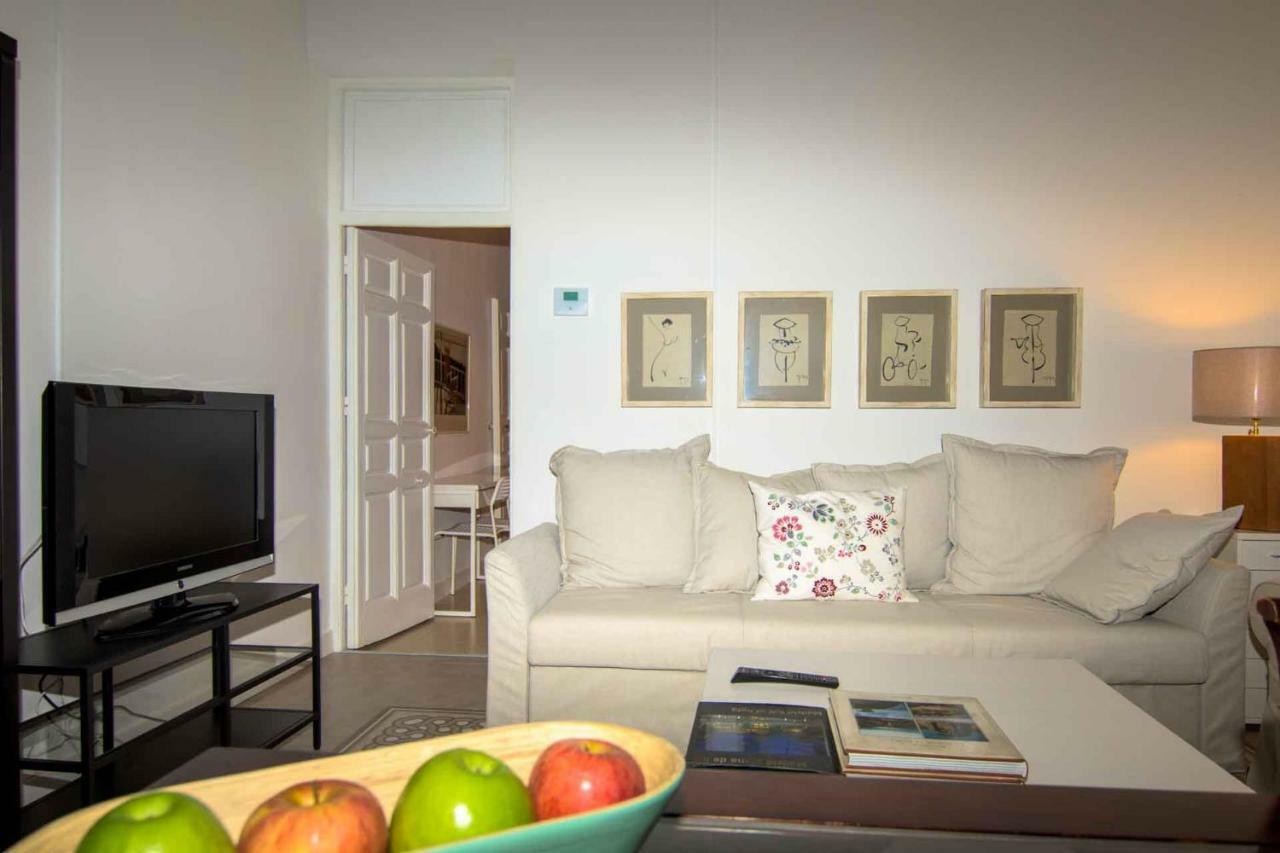 Appartement Apartamento Piamonte à Madrid Extérieur photo